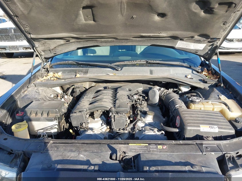 2005 Chrysler 300 Touring VIN: 2C3JA53G75H152498 Lot: 43621880