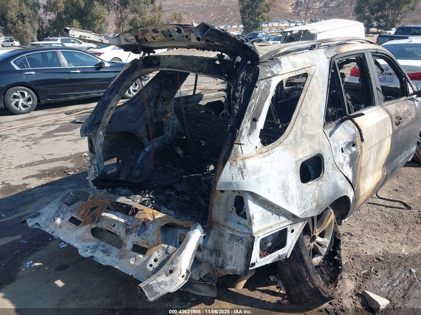 2012 Mercedes-Benz Ml 350 4Matic VIN: 4JGDA5HB0CA023743 Lot: 43621905