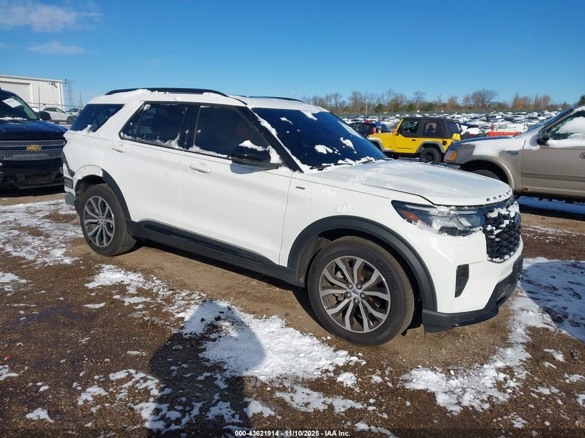 FORD EXPLORER ST-LINE