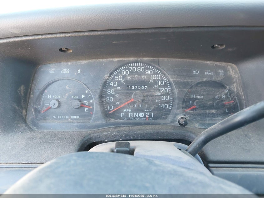 2FAFP71WXYX141369 2000 FORD CROWN VICTORIA photo no. 7