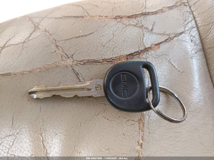 2008 GMC Sierra 3500Hd Slt VIN: 1GTHK33698F195233 Lot: 43621958