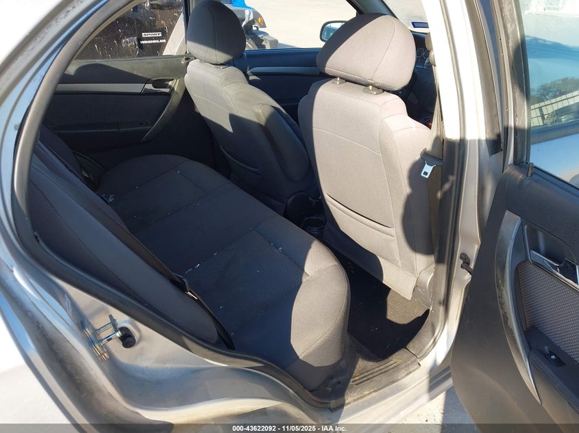 2008 Chevrolet Aveo Ls VIN: KL1TD566X8B109745 Lot: 43622092