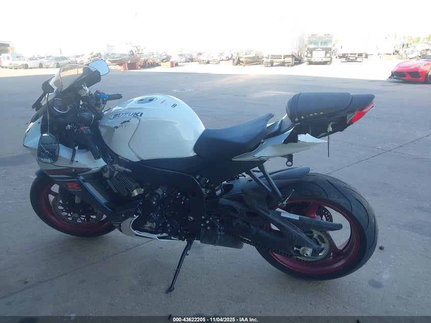 2024 Suzuki Gsx-R600 VIN: JS1GN7FA2R7101015 Lot: 43622205