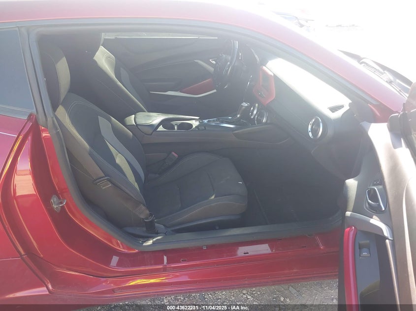 2017 CHEVROLET CAMARO 1LT - 1G1FB1RX4H0115831