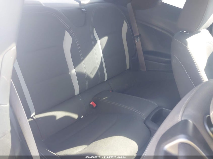 2017 CHEVROLET CAMARO 1LT - 1G1FB1RX4H0115831