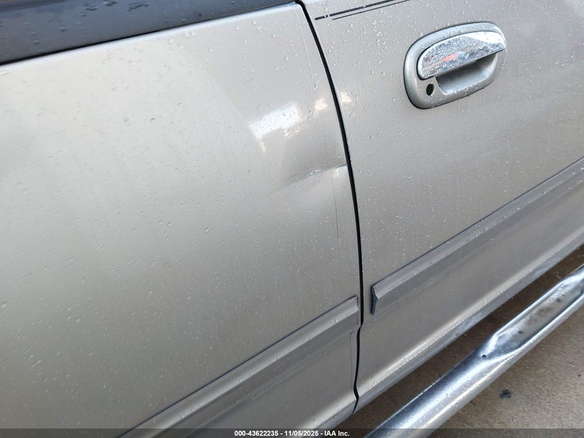 2001 Ford F-150 Harley-Davidson Edition/King Ranch Edition/Lariat/Xlt VIN: 1FTRW07L41KC44343 Lot: 43622235