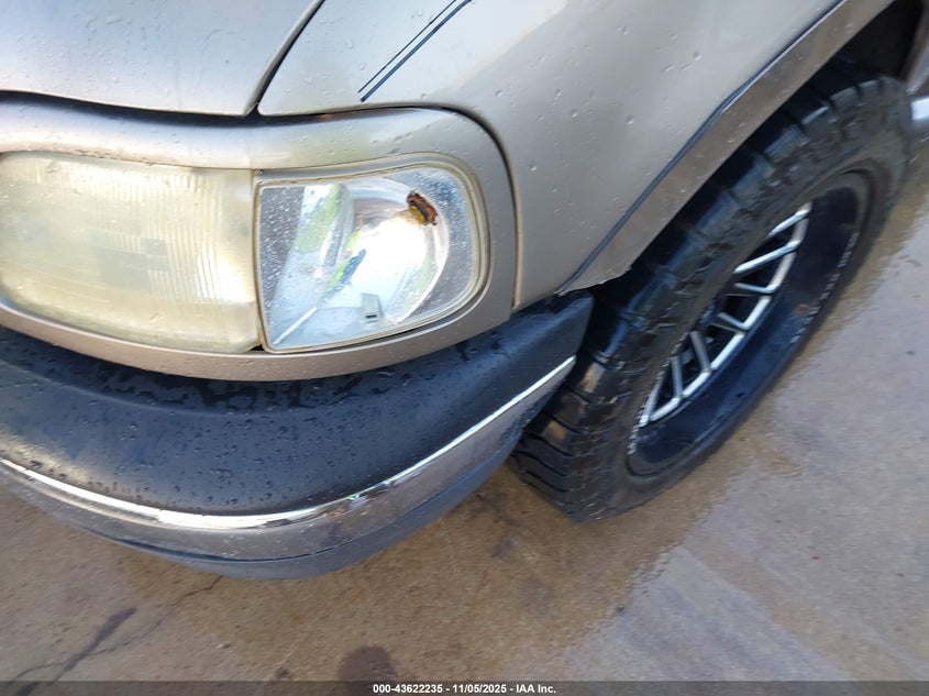 2001 Ford F-150 Harley-Davidson Edition/King Ranch Edition/Lariat/Xlt VIN: 1FTRW07L41KC44343 Lot: 43622235