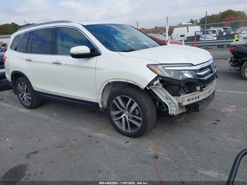 2017 HONDA PILOT ELITE - 5FNYF6H08HB000589
