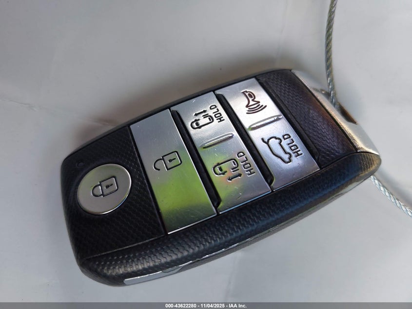 2017 Kia Sedona Lx VIN: KNDMB5C13H6312643 Lot: 43622280