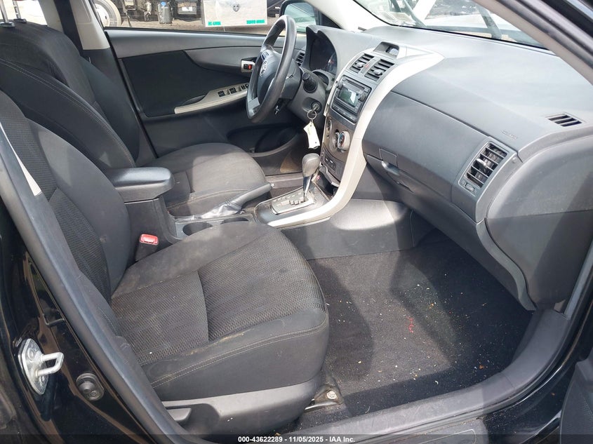 2T1BU4EE2CC819451 2012 TOYOTA COROLLA photo no. 5