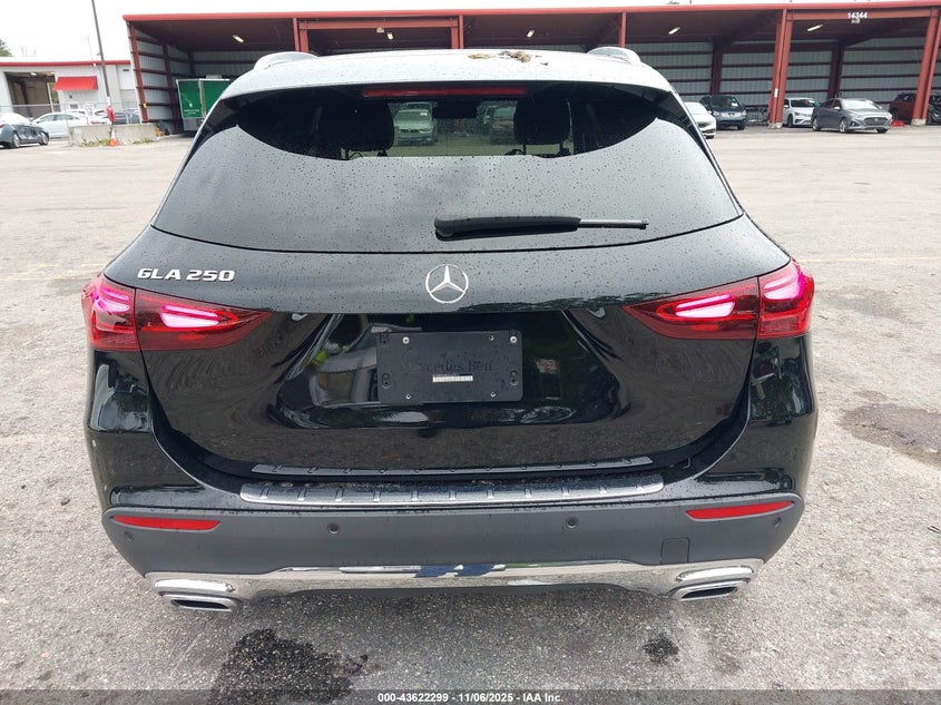 2025 MERCEDES-BENZ GLA 250 4MATIC W1N4N4GB4SJ639912
