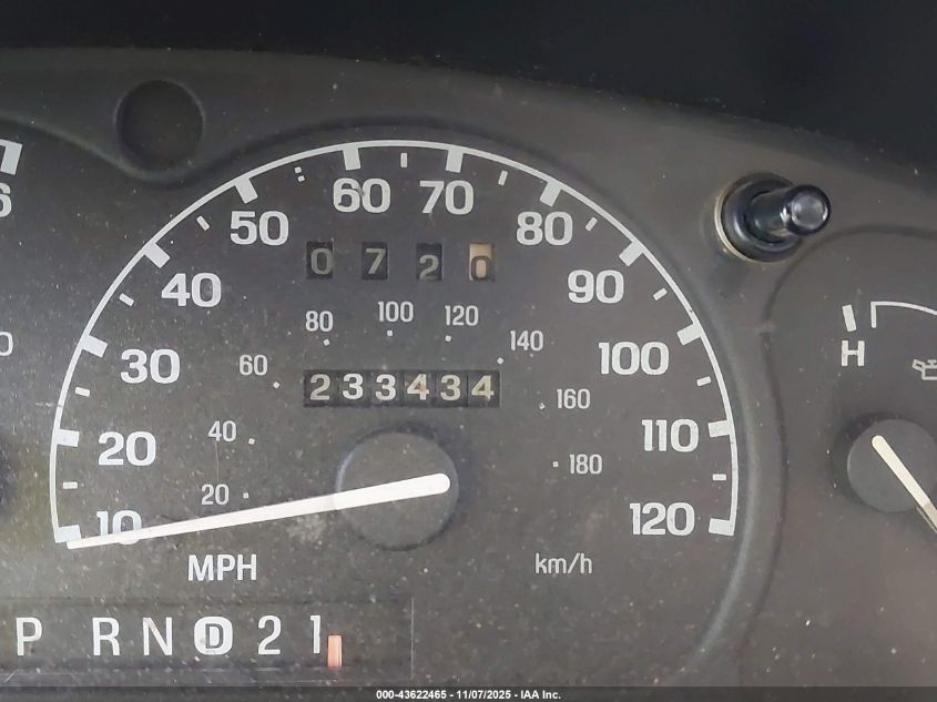 1997 Ford Explorer Eddie Bauer/Limited/Xlt VIN: 1FMDU32P8VUB29147 Lot: 43622465