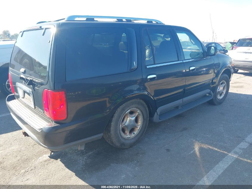 5LMPU28AXXLJ22961 1999 LINCOLN NAVIGATOR photo no. 4