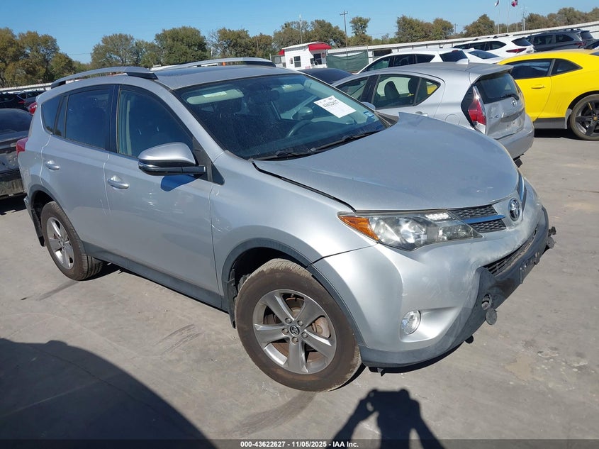 TOYOTA RAV4 XLE