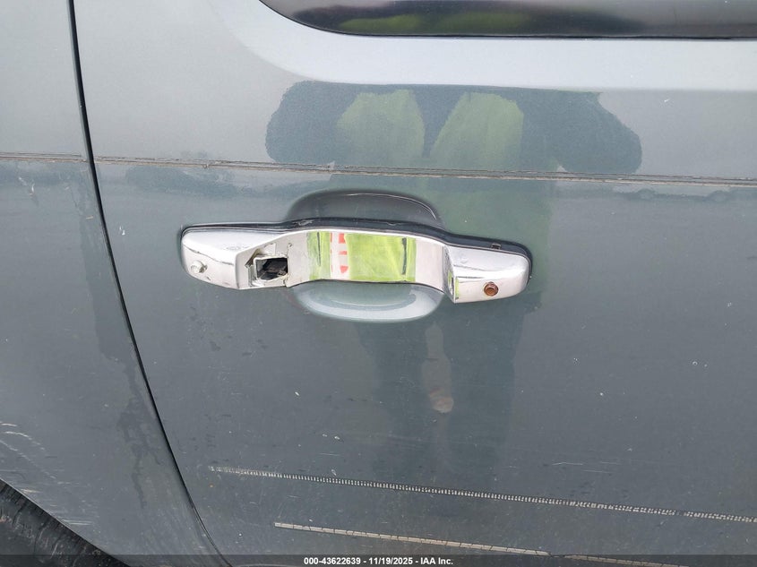 2007 GMC Yukon Xl 1500 Denali VIN: 1GKFK66857J190536 Lot: 43622639