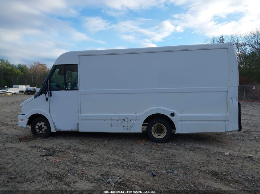 2013 Isuzu Commercial Van VIN: JALB4T172D7W01643 Lot: 43622644