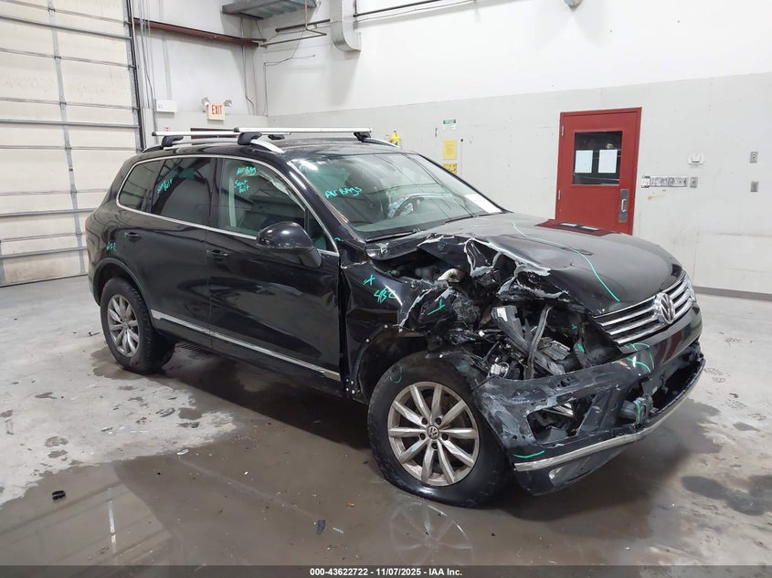VOLKSWAGEN TOUAREG V6 SPORT