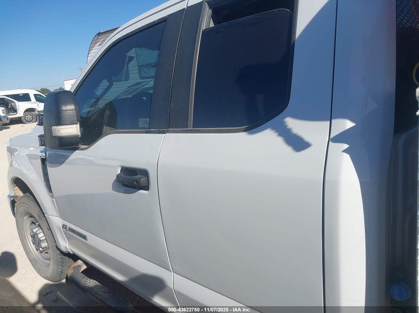 2019 Ford F-350 Chassis Xl VIN: 1FD7X3ET0KEC91258 Lot: 43622750