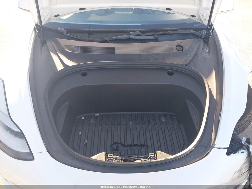2020 Tesla Model 3 Standard Range Plus Rear-Wheel Drive/Standard Range Rear-Wheel Drive VIN: 5YJ3E1EA4LF798529 Lot: 43622758