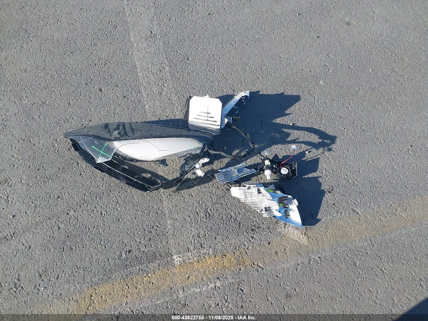 2020 Tesla Model 3 Standard Range Plus Rear-Wheel Drive/Standard Range Rear-Wheel Drive VIN: 5YJ3E1EA4LF798529 Lot: 43622758