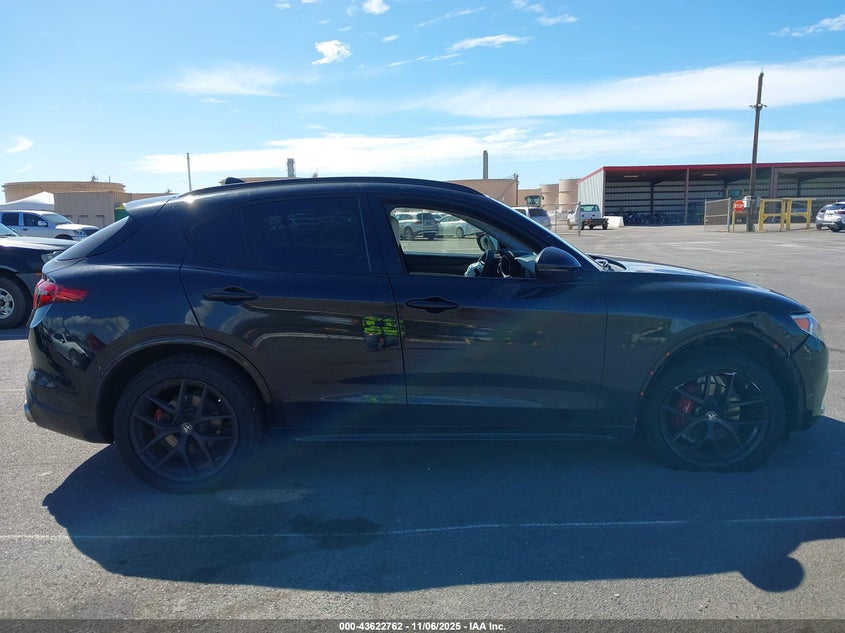 2021 ALFA ROMEO STELVIO TI AWD ZASPAKBNXM7D18180