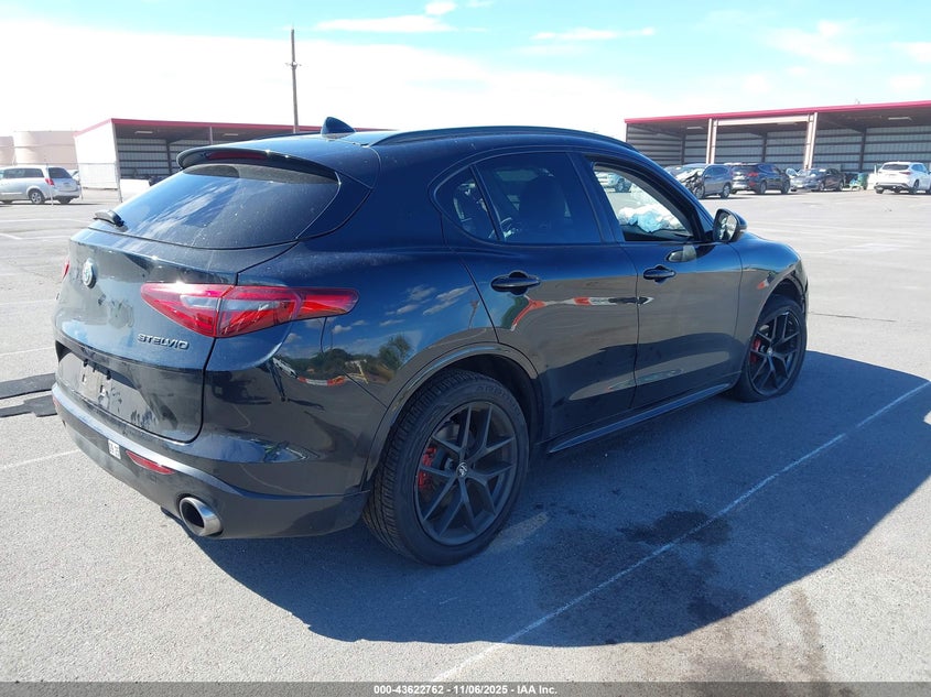 2021 ALFA ROMEO STELVIO TI AWD ZASPAKBNXM7D18180