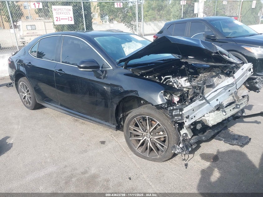 2024 TOYOTA CAMRY SE - 4T1G11AK0RU229314