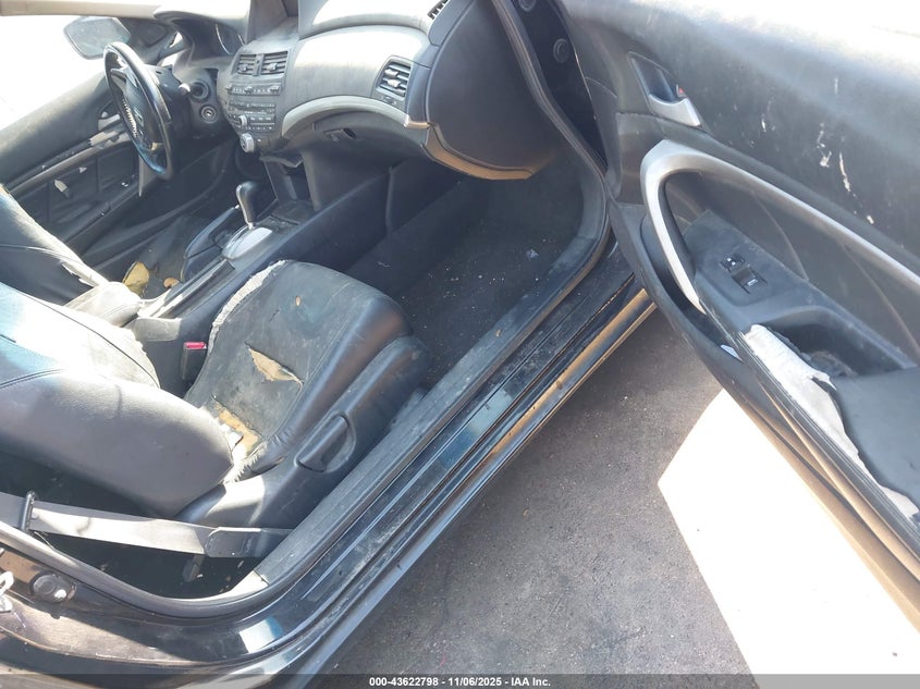 1HGCS22809A011885 2009 HONDA ACCORD photo no. 5
