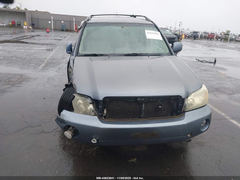 JTEDP21A540003591 2004 TOYOTA HIGHLANDER photo no. 13