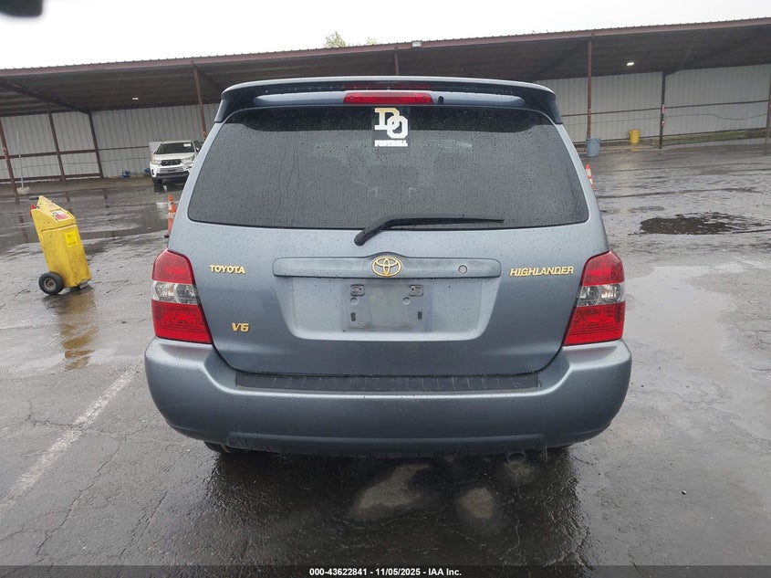 JTEDP21A540003591 2004 TOYOTA HIGHLANDER photo no. 17