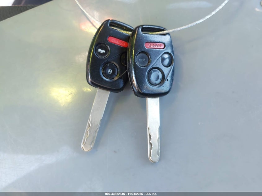 2005 Honda Cr-V Lx VIN: JHLRD68535C013736 Lot: 43622846