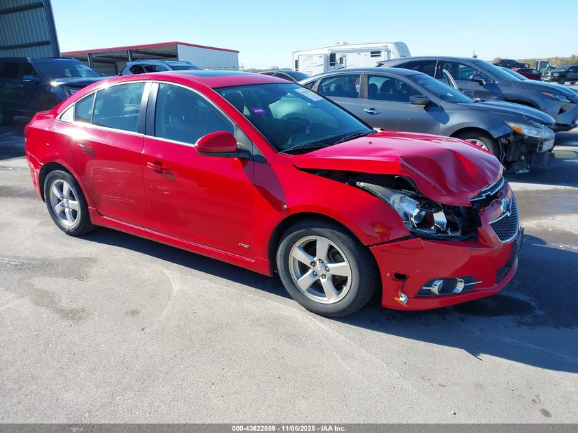 CHEVROLET CRUZE 1LT AUTO