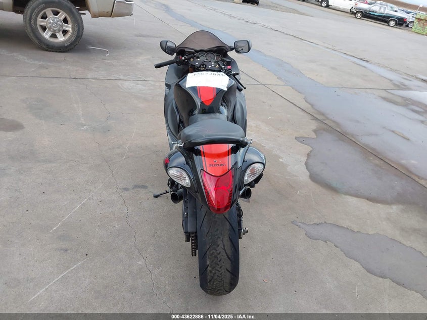 2018 Suzuki Gsx1300 Ra VIN: JS1GX72B5J2101245 Lot: 43622886