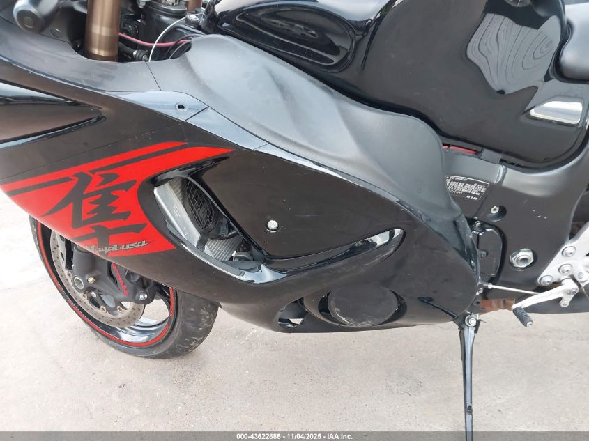 2018 Suzuki Gsx1300 Ra VIN: JS1GX72B5J2101245 Lot: 43622886