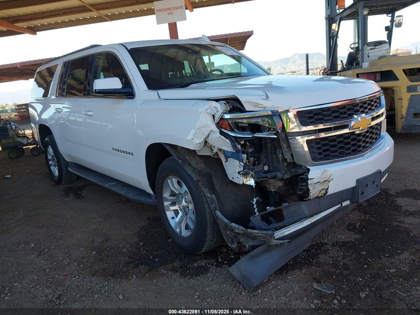 CHEVROLET SUBURBAN LT