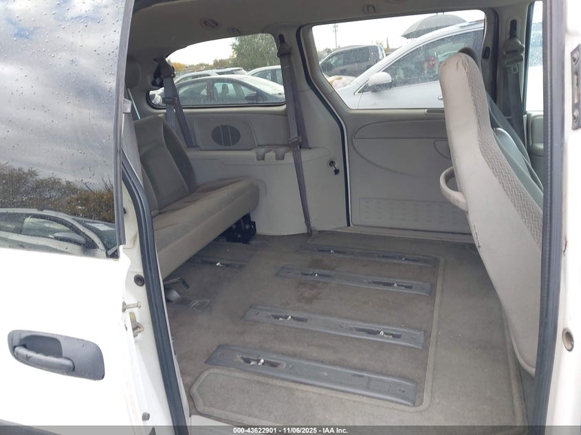 2005 Dodge Grand Caravan Se VIN: 1D4GP24R85B179868 Lot: 43622901