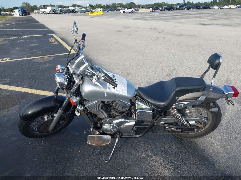 JH2RC44017M103907 2007 HONDA VT photo no. 13