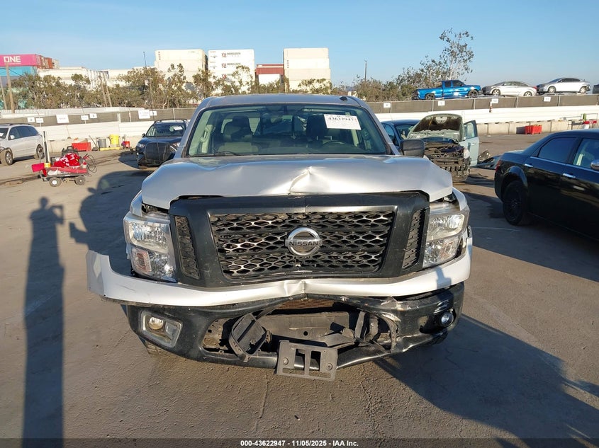1N6AA1EK3KN526093 2019 NISSAN TITAN photo no. 12