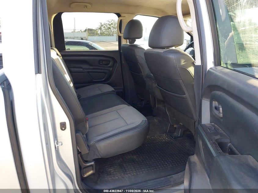 1N6AA1EK3KN526093 2019 NISSAN TITAN photo no. 8
