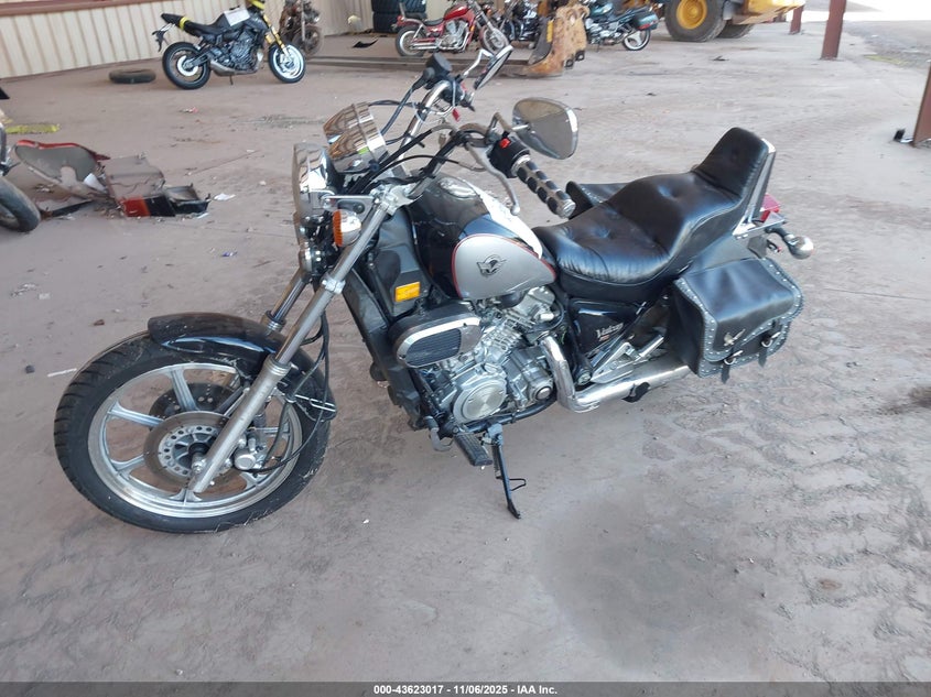 2004 KAWASAKI VN750 JKAVNDA144B551025