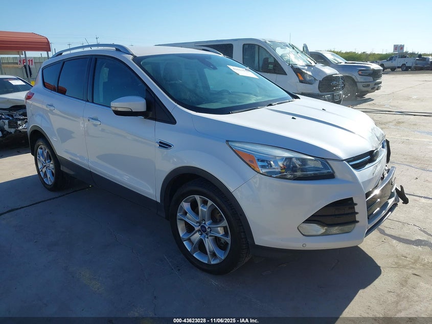 FORD ESCAPE TITANIUM