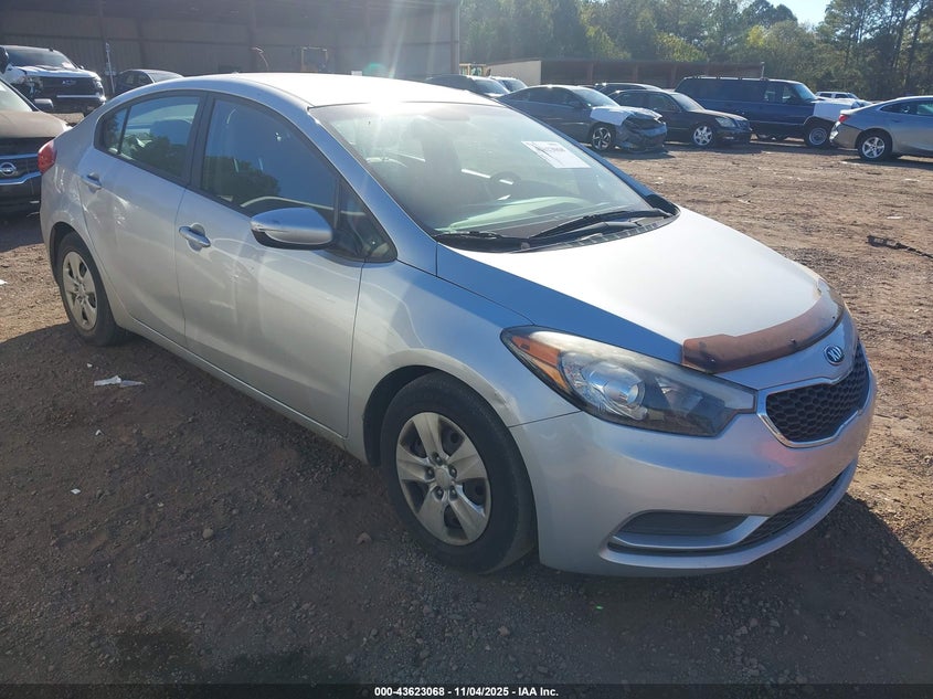 2015 KIA FORTE LX - KNAFK4A61F5367402