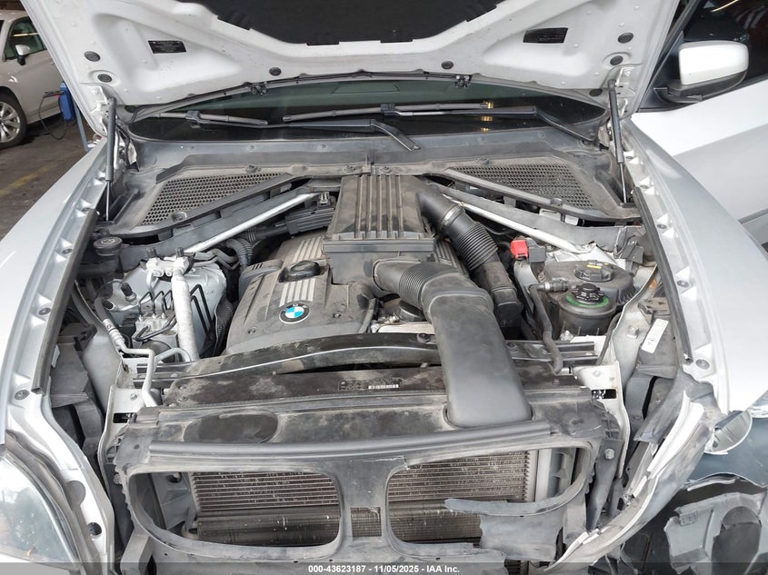 2008 BMW X5 3.0Si VIN: 5UXFE435X8L004818 Lot: 43623187