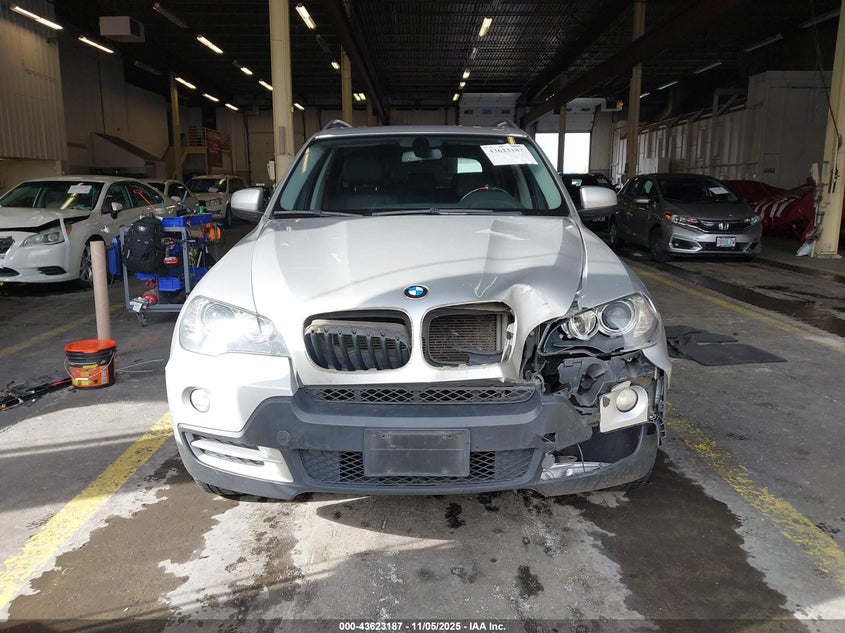2008 BMW X5 3.0Si VIN: 5UXFE435X8L004818 Lot: 43623187