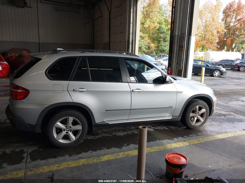 2008 BMW X5 3.0Si VIN: 5UXFE435X8L004818 Lot: 43623187