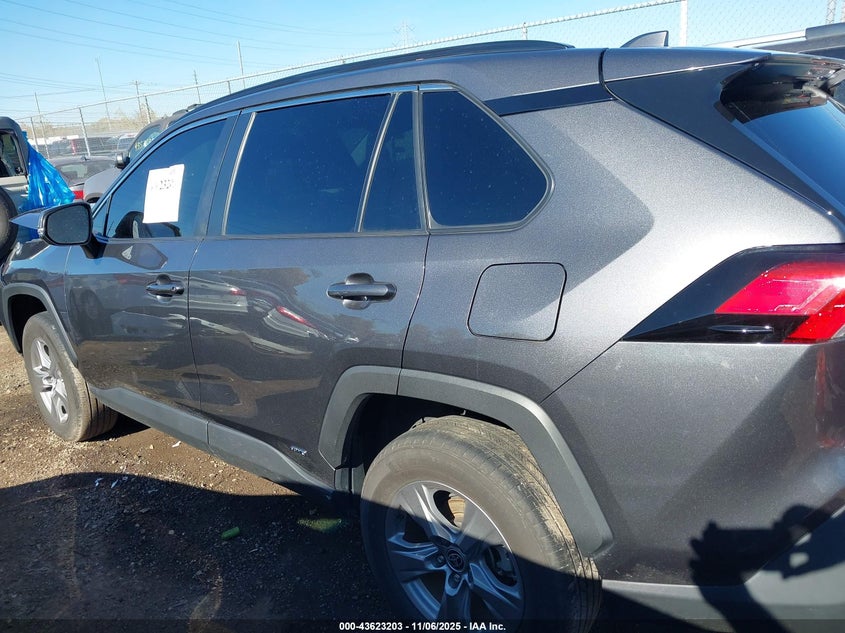 2022 TOYOTA RAV4 HYBRID XLE - 4T3RWRFV8NU077540