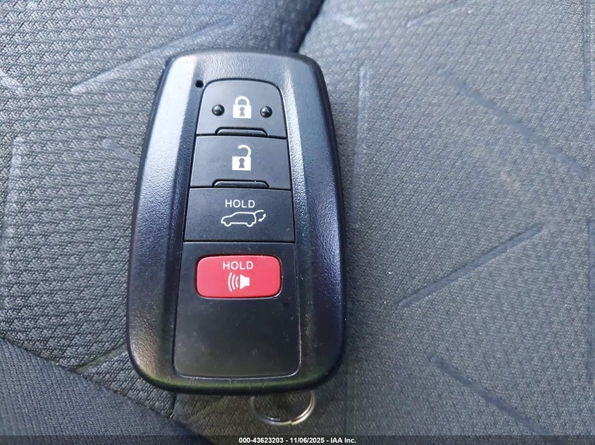 2022 TOYOTA RAV4 HYBRID XLE - 4T3RWRFV8NU077540