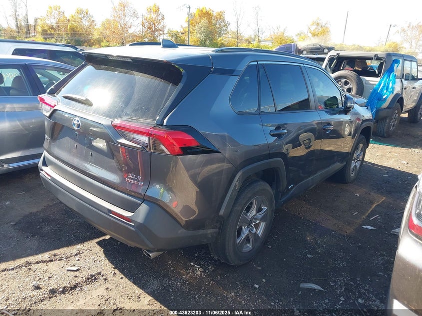 2022 TOYOTA RAV4 HYBRID XLE - 4T3RWRFV8NU077540