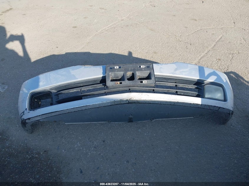 2000 Acura Rl 3.5 VIN: JH4KA9656YC011476 Lot: 43623207