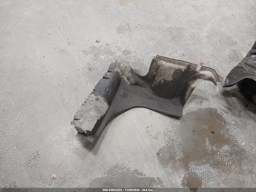 2005 Ford Escape Xlt VIN: 1FMYU93195KB35470 Lot: 43623222